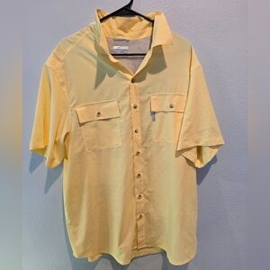 Columbia Omni-Shade Short Sleeve Button up size XL